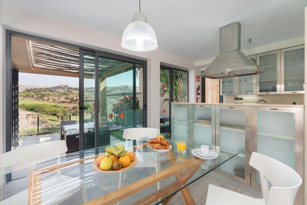 Villa Mit Pool Los Lagos 16 Salobre  Kültér fotó